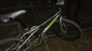 Bicicleta Bmx Ploma Remate S/.120