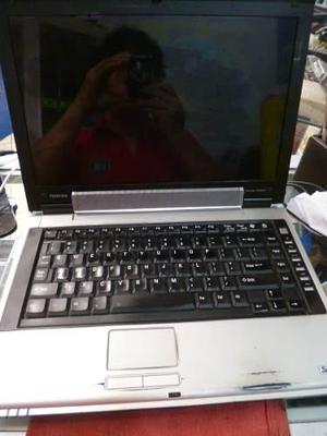 Laptop Toshiba M50,intel Centrino,1 Ram,250 Hd, Media H Bate