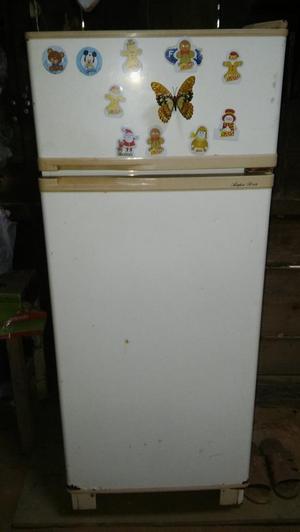 Refrigeradora COLDEX Autofrost R102