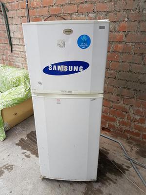 Refrigeradora Samsung Sr 30nmb