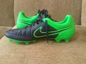 Chimpunes Nike Tiempo V