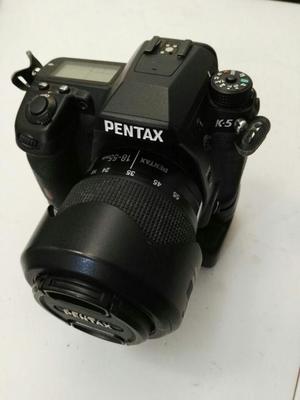 Pentax K5 usada batery grip lente  WR