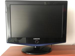 SAMSUNG LCD 2 EN 1 TV Y MONITOR PC 19 PULGADAS