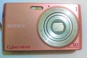 Sony CyberShot 12.1MP, cargador, batería, SD 4GB, estuche