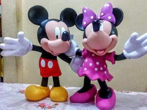 Mickey Mouse Y Minnie De 40cm Altura Luces Y Sonido Coleccio