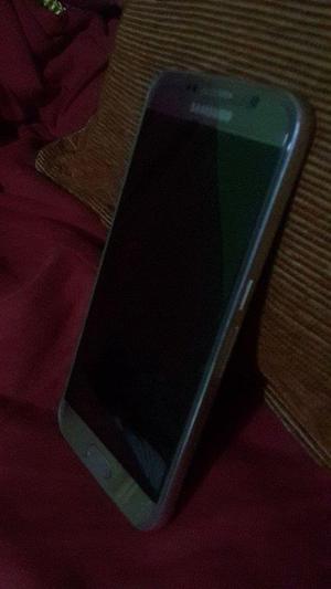 Se vende samsung galaxy s6 64 gb con detalle