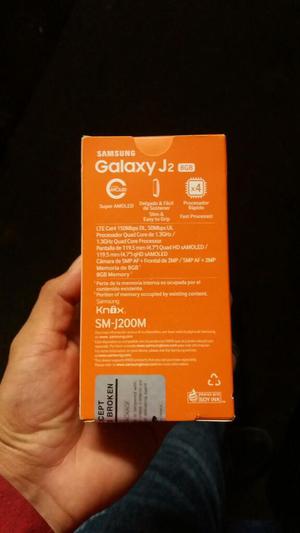 Vendo La Caja de Un Samsung J2