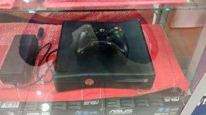 Consola Xbox 360 Slim Color Negro Con Transformador 220v