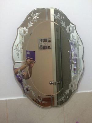 Espejo Biselado Con Diseño Flores De 1 Mt X 50. Base Madera