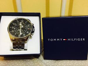 Reloj Tommy Hilfiger 3 Perillas Nuevo En Caja