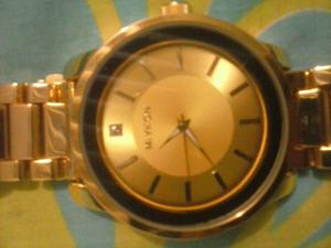 reloj bañado oro MIYKON elegante ORIGUINAL