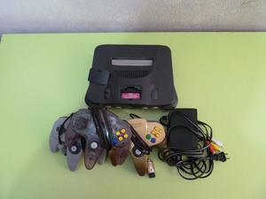 Consola Y Mandos Nintendo 64