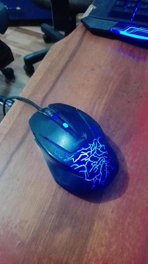 Vendo mouse gamer marca Genius modelo XG500