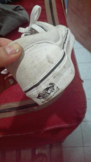 Vans Blancas