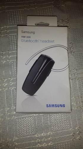 Audífono Bluetooth Samsung Hm1300 Original Con Ganchos