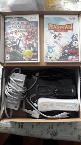 Nintendo Wii Negro + 2 Mandos + Rayman Origins + Super Smash