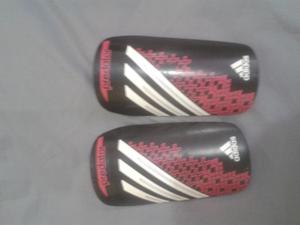 Canilleras Adidas Predator