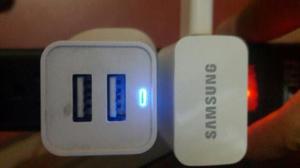 Cargador Samsung De Doble Salida Usb 5.0 Valencia 2.1 A