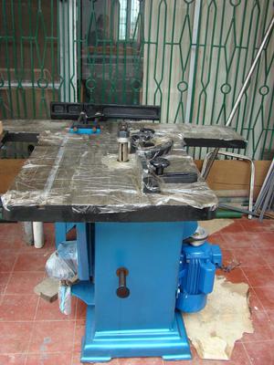 Tupi. Máquina Para Confección De Molduras En Madera.