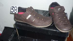 Zapato Casual Calimod T38 Peru Color Marron Nuevo En Caja