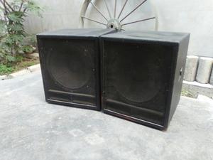 Subwoofers Profesionales 18