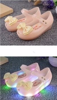 Zapatos Para Niña De Goma Con Luces