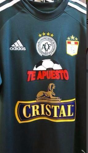 Camsieta Sporting Cristal Homenaje Chapecoense 2016