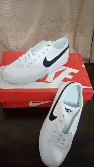 Nike Clasicas