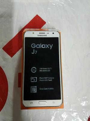 Vendo Samsung Galaxy J7 Nuevo