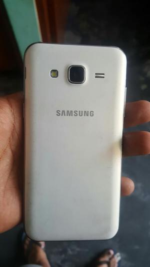 Remato Samsung Galaxy J5 Detalle
