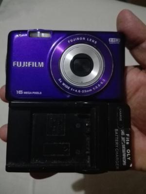 Camara Fujifilm 16mp. Morado!+cargador