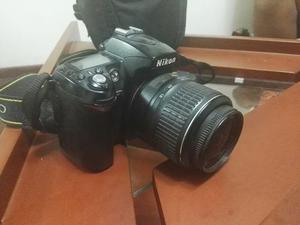Cámara Reflex Nikon D90 Dx-format Cmos Sensor + Lente