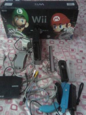 Nintendo Wii Flasheado + Lectora Externa, 2 Mandos, Juegos