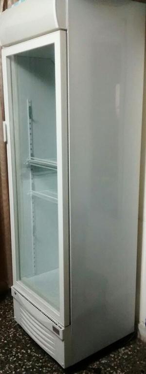 Refrigeradora Exhividora