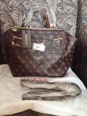 Cartera Guess