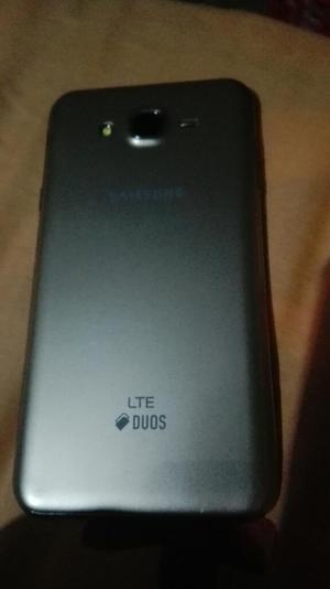 Samsung J7