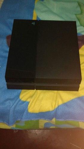 Playstation 4 Con Mando, Poco Uso 900 Soles (negociable)