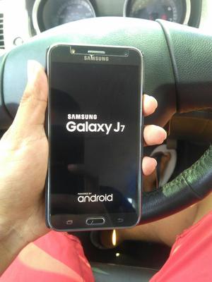 Remato Galaxy J7 Como Nuevo