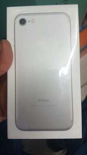 Vendo iPhone 7 de 32 Gb Nuevo