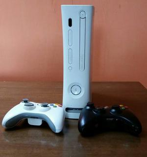 Xbox 360 Con 2 Mandos Inalabricos Mas Cables