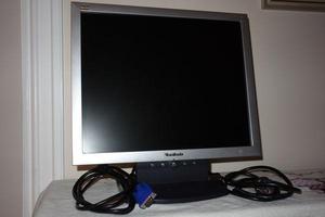 Monitor LCD Viewsonic de 17 Pulgadas Perfectamente Funcional