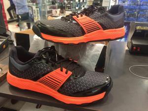 Zapatillas Adidas Ain Bounce, Nuevas, Color Negro Y Naranja