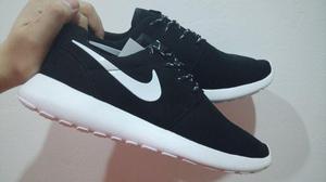 Zapatillas Nike Roshe Run Nuevas En Caja
