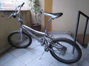Bicicleta Monark Max Semi-nuevo