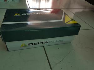 Zapatos de Seguridad Delta Plus