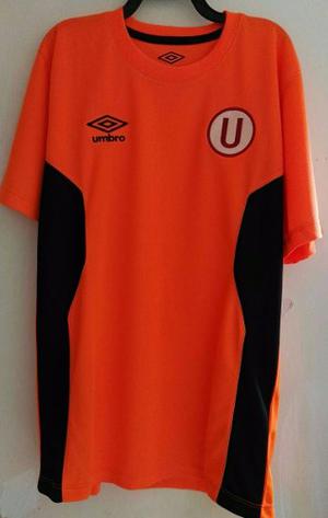 Camiseta Universitario Training Talla L