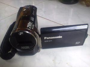 Filmadora Panasonic Sdr-s71 - (seminueva Con Accesorios)