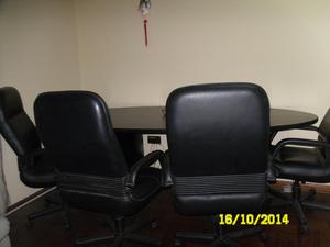 Mesa de Directorio Ejecutivo y 6 sillas ergonómicos