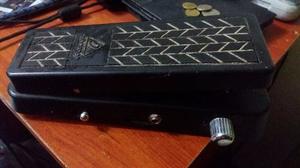 Wah Wah Hellbabe Hb01 Behringer Pedal Efecto Clon Cry Baby