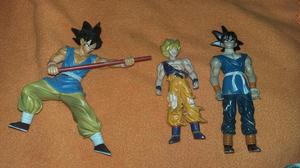 Muñecos de Goku
